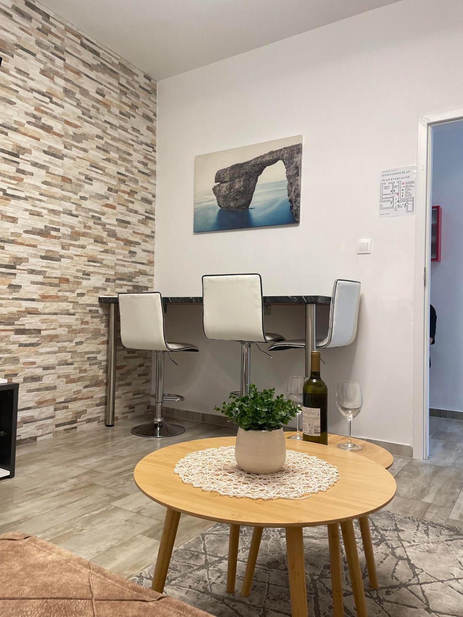 Apartment Lucija Jablanac Εξωτερικό φωτογραφία